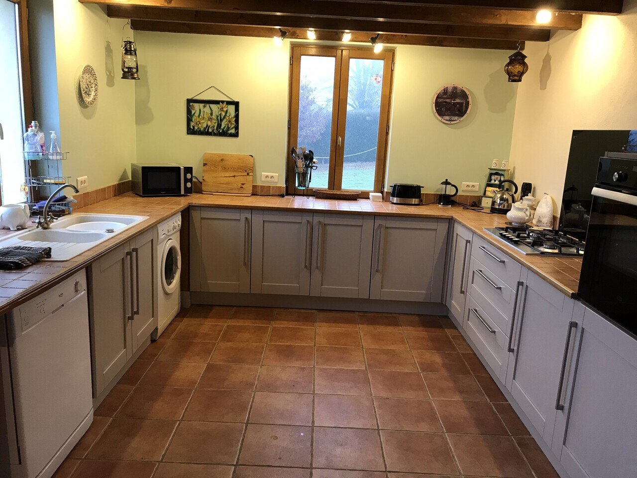 Gite Bellevue Dordogne kitchen